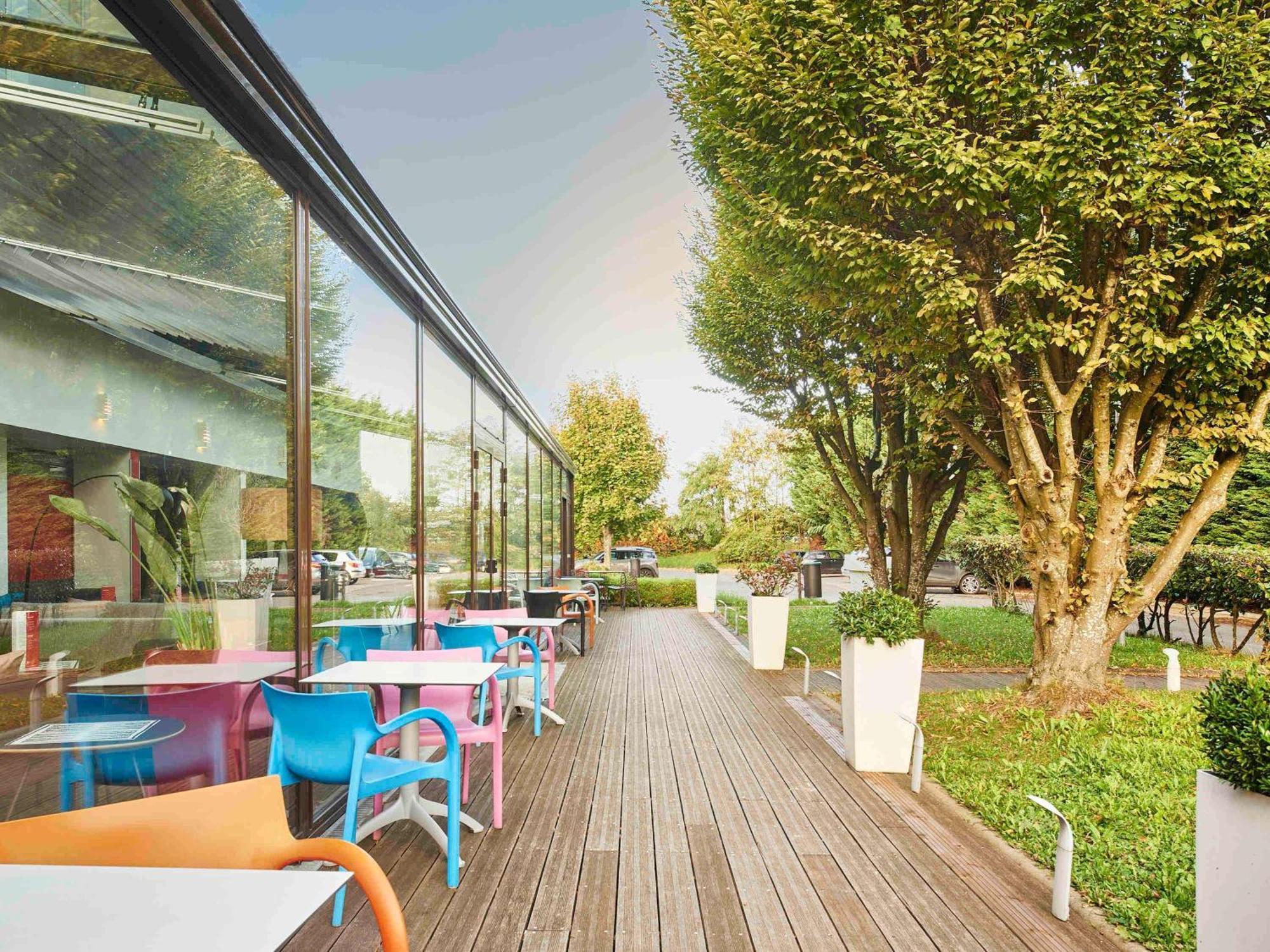 Ibis Paris Marne La Vallee Emerainville Exterior photo